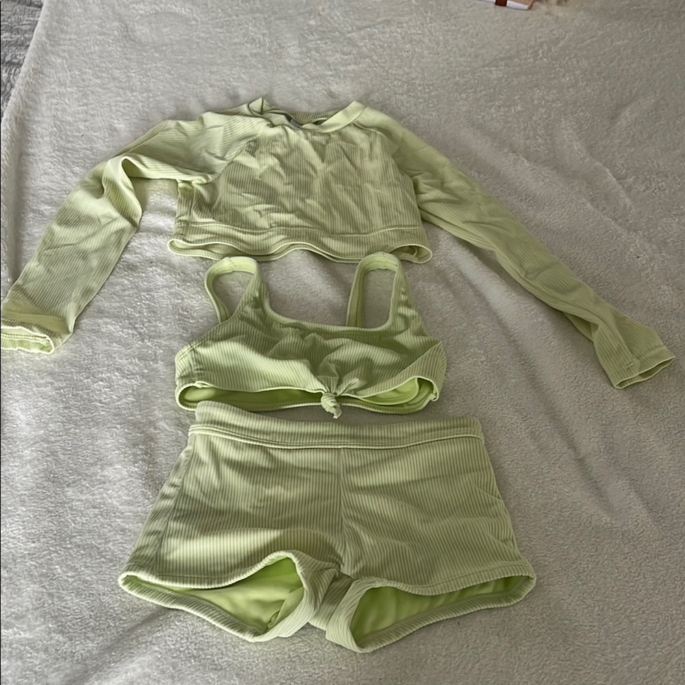 Light Green Ribbed Three-Piece Set